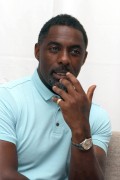 Идрис Эльба (Idris Elba) The Dark Tower press conference (New York, July 31, 2017) F01c07625919183