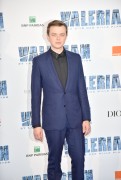 Дэйн ДеХаан (Dane DeHaan) Valerian and the City of a Thousand Planets Premiere (Paris, July 25, 2017) - 50xHQ 17be75618096323