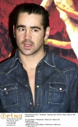 Колин Фаррелл (Val Kilmer, Oliver Stone, Colin Farrell) Photocall for the film "Alexander" in Rome, Italy, 10.02.2005 (26xHQ) 5a6b18565534433