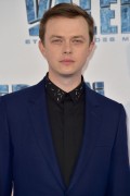 Дэйн ДеХаан (Dane DeHaan) Valerian and the City of a Thousand Planets Premiere (Paris, July 25, 2017) - 50xHQ A19808618094653