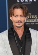 Джонни Депп (Johnny Depp) 'Pirates of the Caribbean Dead Men Tell no Tales' Premiere in Hollywood, 18.05.2017 (146xHQ) 2062bc629388933
