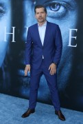 Николай Костер-Валдау (Nikolaj Coster-Waldau) 'Game of Thrones' season 7 premiere, Los Angeles, 12.07.2017 (88xHQ) C80a19561257143