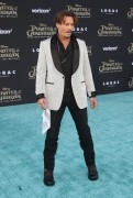 Джонни Депп (Johnny Depp) 'Pirates of the Caribbean Dead Men Tell no Tales' Premiere in Hollywood, 18.05.2017 (146xHQ) 7c8a15629387753