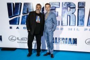 Дэйн ДеХаан, Люк Бессон (Luc Besson, Dane DeHaan) Valerian And The City Of A Thousand Planets Photocall at Cinepolis JK (Sao Paulo, 03.08.2017) - 51xHQ A05ebd618084283