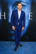 Николай Костер-Валдау (Nikolaj Coster-Waldau) 'Game of Thrones' season 7 premiere, Los Angeles, 12.07.2017 (88xHQ) 7694de561259323