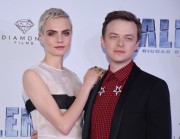 Дэйн ДеХаан, Люк Бессон, Кара Делевинь (Cara Delevingne, Luc Besson, Dane DeHaan) Valerian And The City Of A Thousand Planets Photocall at St. Regis Hotel (Mexico City, 02.08.2017) (63xHQ) Ae08b9618088673