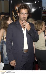 Колин Фаррелл (Colin Farrell) S.W.A.T. at the world premiere, Los Angeles, 30.07.2003 (89xHQ) 7833ae565525263
