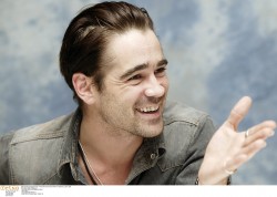 Колин Фаррелл (Colin Farrell) Press Conference "A home at the end of the world" (09.07.2004 "Retna") 587955565377503