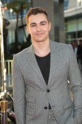 Дэйв Франко (Dave Franco) Premiere of Netflix's TV Show “Glow“ in Hollywood, 21.06.2017 - 16xHQ 6c72c9593475543