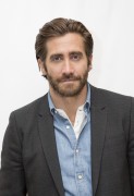 Джейк Джилленхол (Jake Gyllenhaal) 'Stronger' Press Conference (Toronto International Film Festival in Toronto, 2017.09.10) B58fbb617717433