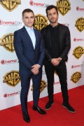 Дэйв Франко (Dave Franco) Warner Bros. Pictures Presentation during CinemaCon 2017 at The Colosseum at Caesars Palace (Las Vegas, 29.03.2017) - 107xHQ 36a79d593470413