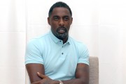 Идрис Эльба (Idris Elba) The Dark Tower press conference (New York, July 31, 2017) 80bfb1625918893