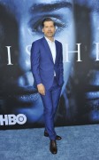Николай Костер-Валдау (Nikolaj Coster-Waldau) 'Game of Thrones' season 7 premiere, Los Angeles, 12.07.2017 (88xHQ) Af664a561261593