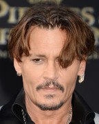 Джонни Депп (Johnny Depp) 'Pirates of the Caribbean Dead Men Tell no Tales' Premiere in Hollywood, 18.05.2017 (146xHQ) A53cdf629387053