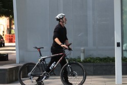 Hugh Jackman - Arriving home after a bike ride in New York City - 01 September 2017