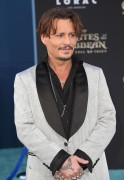 Джонни Депп (Johnny Depp) 'Pirates of the Caribbean Dead Men Tell no Tales' Premiere in Hollywood, 18.05.2017 (146xHQ) B3e307629387893