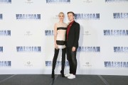 Дэйн ДеХаан, Люк Бессон, Кара Делевинь (Cara Delevingne, Luc Besson, Dane DeHaan) Valerian And The City Of A Thousand Planets Photocall at St. Regis Hotel (Mexico City, 02.08.2017) (63xHQ) 9778ce618088503