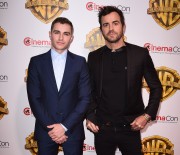 Дэйв Франко (Dave Franco) Warner Bros. Pictures Presentation during CinemaCon 2017 at The Colosseum at Caesars Palace (Las Vegas, 29.03.2017) - 107xHQ F6d77f593465813