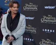 Джонни Депп (Johnny Depp) 'Pirates of the Caribbean Dead Men Tell no Tales' Premiere in Hollywood, 18.05.2017 (146xHQ) 5e77c7629386993