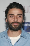 Оскар Айзек (Oscar Isaac) The Public Theatre's Opening Night Performance of 'King Lear' at Delacorte Theater, 05.08.2014) - 13xHQ 151273617676213