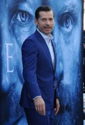 Николай Костер-Валдау (Nikolaj Coster-Waldau) 'Game of Thrones' season 7 premiere, Los Angeles, 12.07.2017 (88xHQ) 860e6c561257623