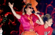 Майли Сайрус (Miley Cyrus) MTV Video Music Awards, California, 27.08.2017 (121xHQ) Fea484590529443