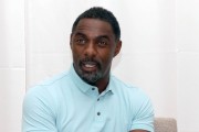 Идрис Эльба (Idris Elba) The Dark Tower press conference (New York, July 31, 2017) 069aa5625918813