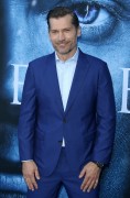 Николай Костер-Валдау (Nikolaj Coster-Waldau) 'Game of Thrones' season 7 premiere, Los Angeles, 12.07.2017 (88xHQ) 63c58e561256893