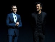 Дэйв Франко (Dave Franco) Warner Bros. Pictures Presentation during CinemaCon 2017 at The Colosseum at Caesars Palace (Las Vegas, 29.03.2017) - 107xHQ 5476ef593476103