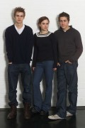 Джейк Джилленхол, Хайден Кристенсен, Анна Пакуин ( Hayden Christensen, Anna Paquin, Jake Gyllenhaal) This Is Our Youth Photoshoot (London, January 30, 2001) (11xHQ) 46aeb0593424993
